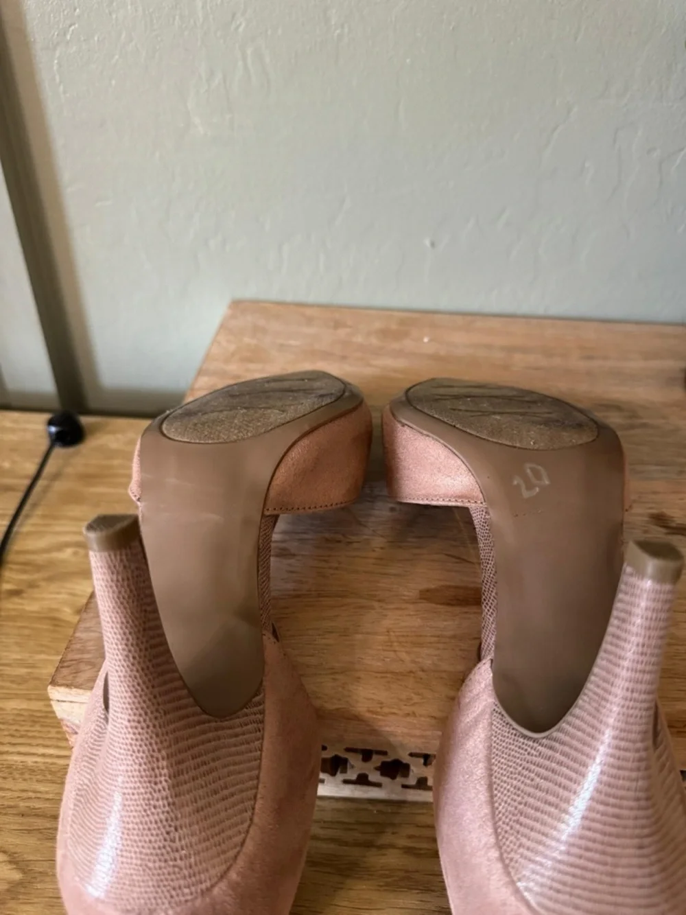 Impo Blush Pink T-Strap Heels Pointed Toe Elegant Pumps